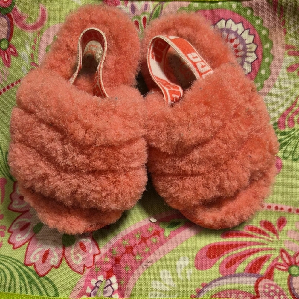 UGG Coral Kids Slippers *toddler*